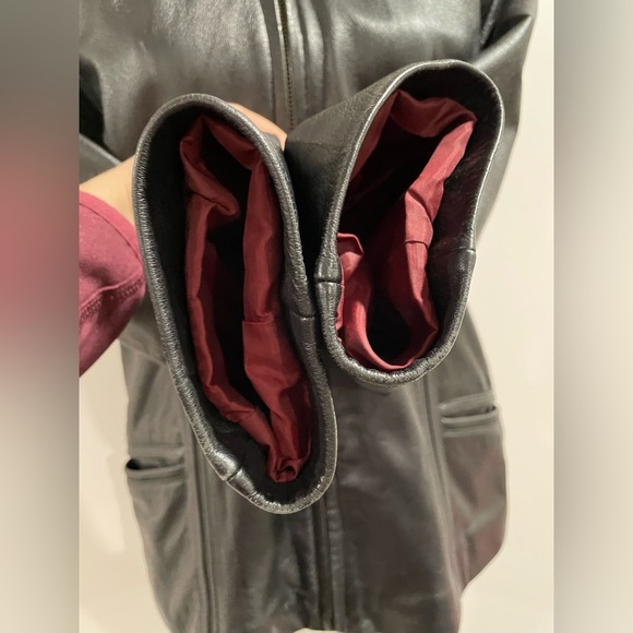 Colebrook & Co vintage black leather jacket, size small - Picture 9 of 13